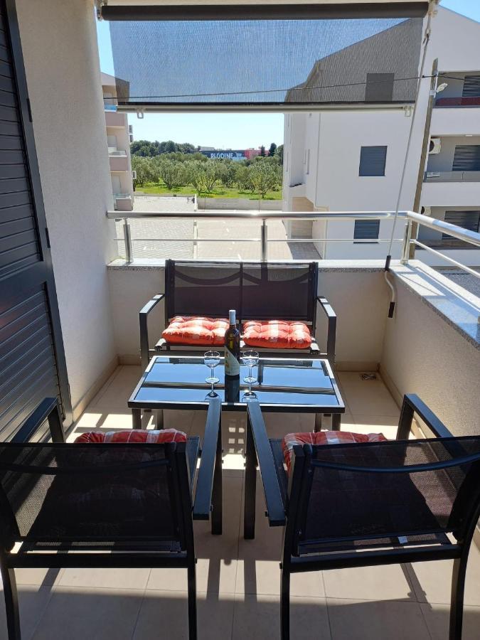 Villa Toni Biograd Na Moru Exterior foto