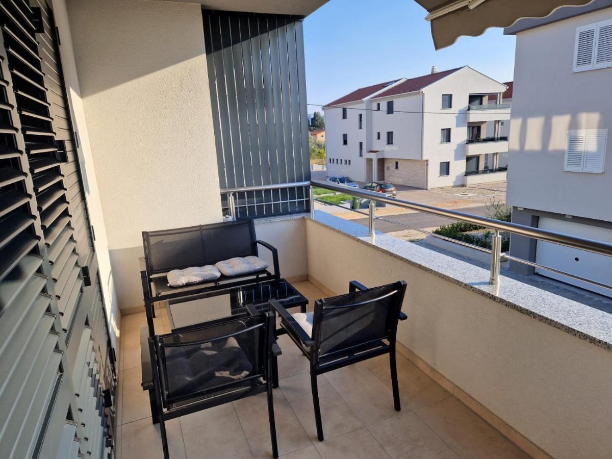 Villa Toni Biograd Na Moru Exterior foto