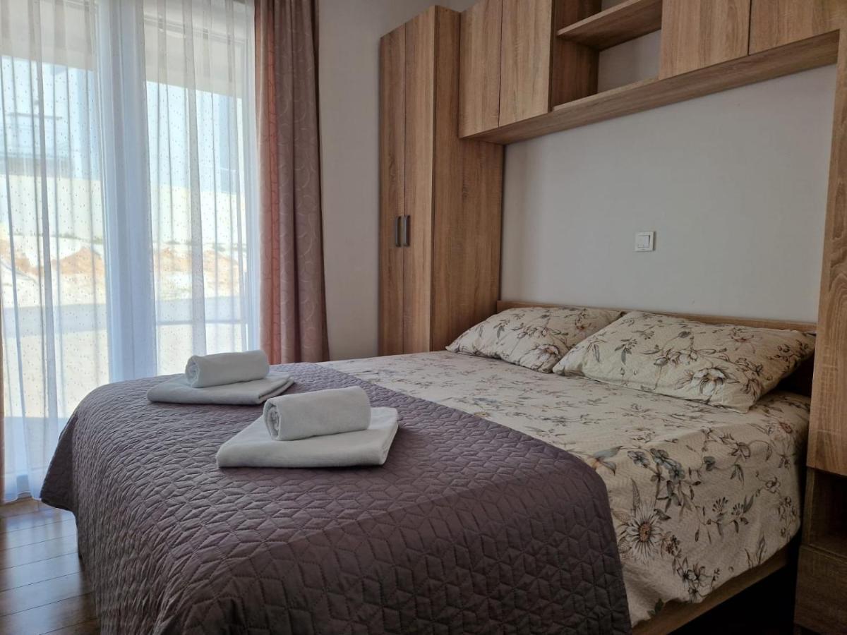 Villa Toni Biograd Na Moru Exterior foto